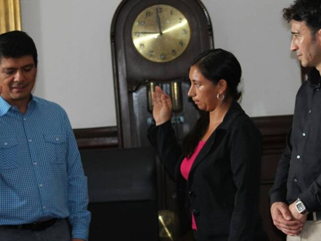Al término de la audiencia, la aspirante informó que ya cuenta con un abogado que se encargará de suministrar la información que la Fiscalía requiera. Foto: Alcaldía de Popayán