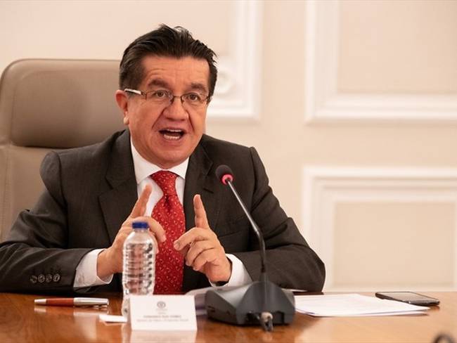 Ministro de Salud, Fernando Ruiz. Foto: Colprensa