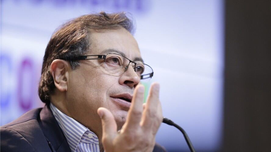 ¿Cómo es posible que Colombia levante la cuarentena?: Gustavo Petro. Foto: Colprensa
