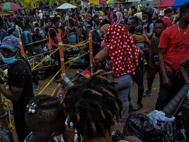 Ya estamos por debajo de los 4.000 migrantes en Necolí: Migración Colombia