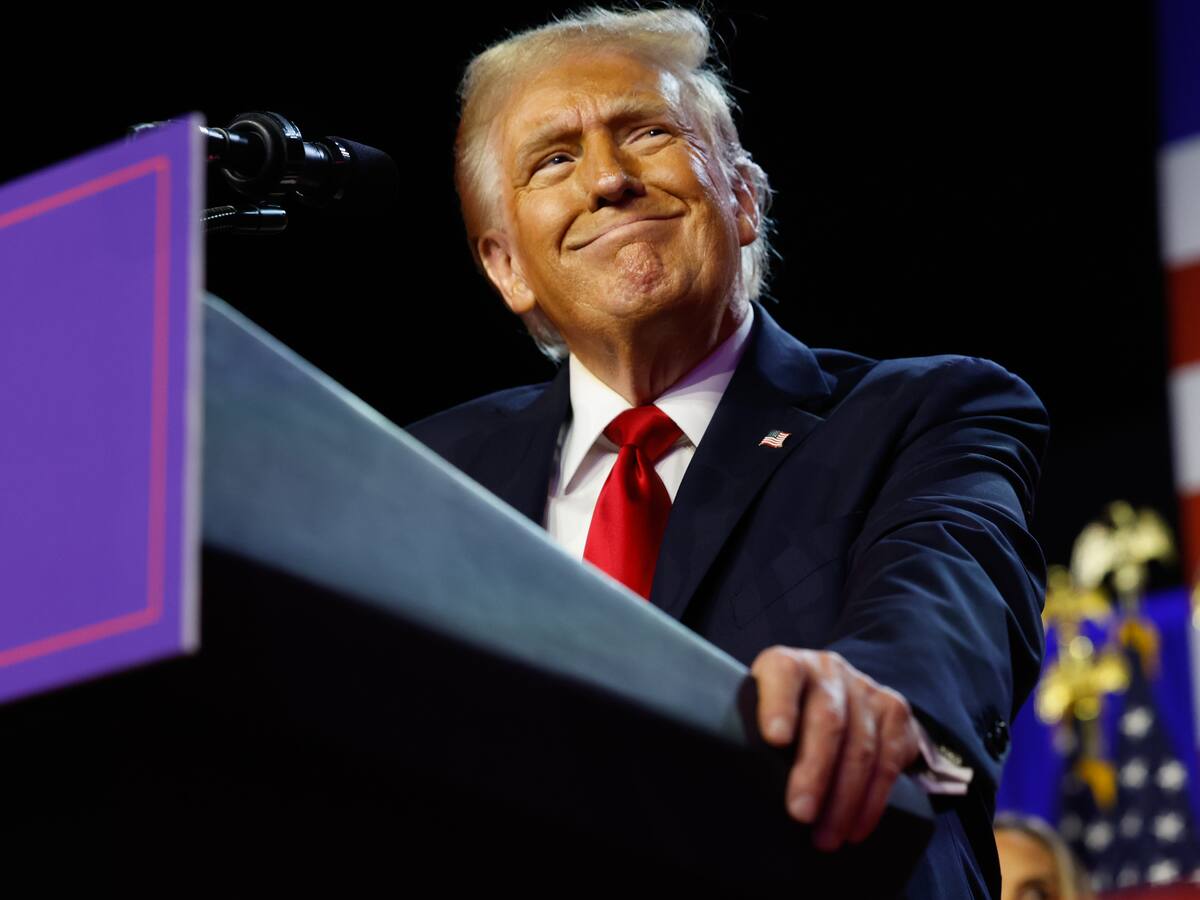 Trump contempla sustituir periodistas tradicionales por blogueros afines en la Casa Blanca