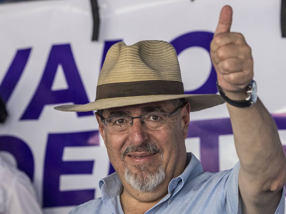 Candidato Arévalo lidera intención de voto en Guatemala con un 61 %, según encuesta
