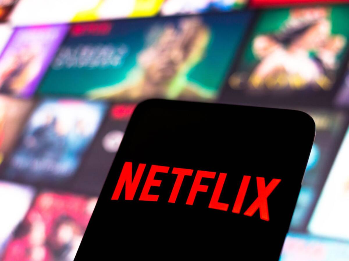 Gobierno Petro evalúa que plataformas como Netflix y Uber paguen impuesto de renta