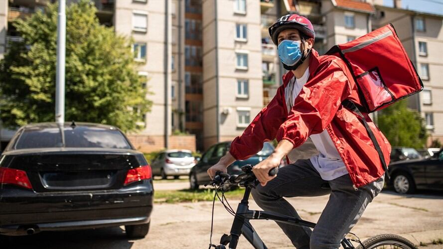 'iFood' anuncia el pago de seguridad social para 44.000 domiciliarios de la plataforma. Foto: Getty Images