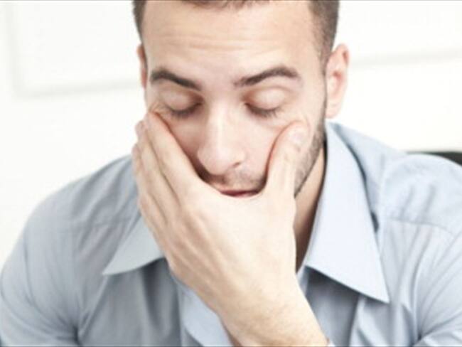 ¿Sabe cuáles son los síntomas del síndrome de “burnout”?