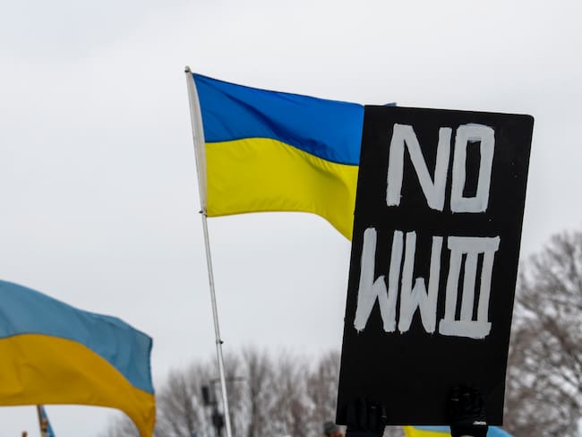 St. Paul, Minnesota. People rally to support the Ukrainian people and Ukraine&#039;s sovereignty and stop the war that Russia is waging against them. (Photo by: Michael Siluk/UCG/Universal Images Group via Getty Images)
