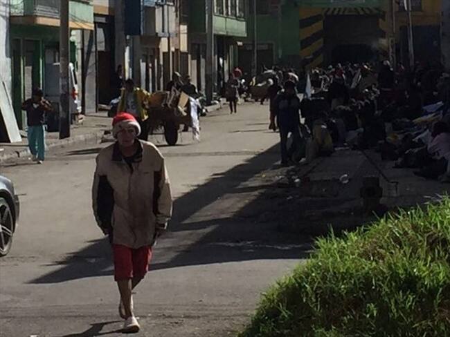habitantes del Bronx se toman Plaza España. Foto: La W