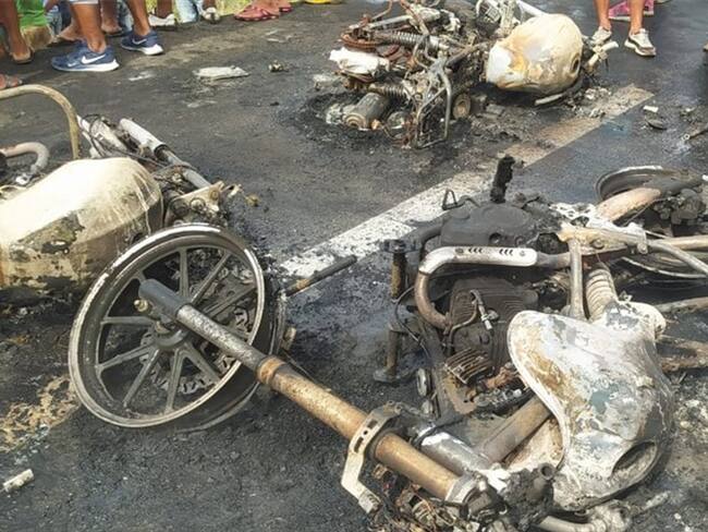 En estas motocicletas, según Ruta del Sol II, se movilizaron a sustraer combustible. Foto: Cortesía: Fred Amado Jimenez