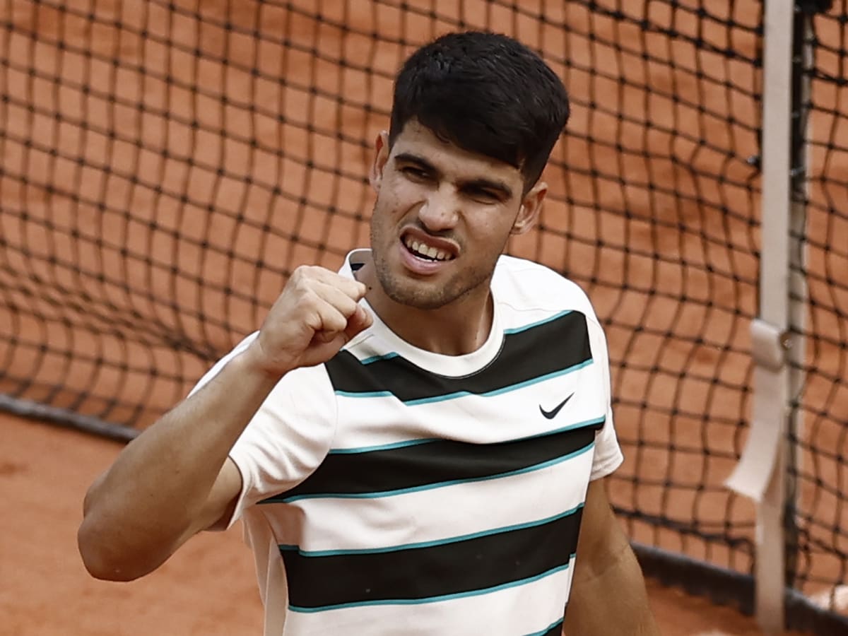 Alcaraz derrotó a Shelton y avanzó a cuartos de Roland Garros