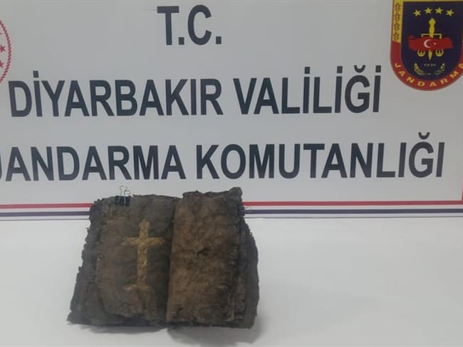 Encuentran una Biblia de 1.200 años en el suroriente de Turquía. Foto: Agencia Anadolu