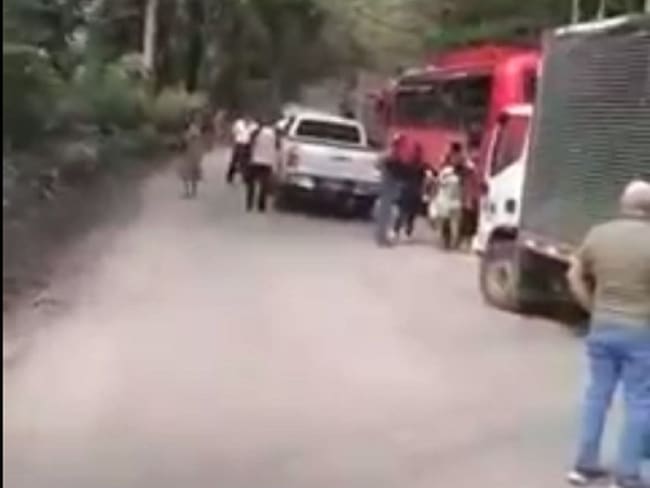 Población civil en medio del fuego cruzado por enfrentamientos en la vía Cúcuta-Tibú- Cortesía 