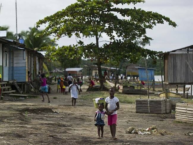 El gobernador del departamento del Chocó, Ariel Palacios, y el veedor de salud, Manuel Gil, hablaron sobre la infraestructura actual en materia de salud.. Foto: Getty Images