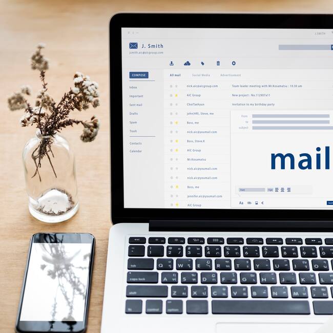 Composing an email on a digital device