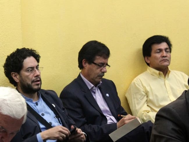 Casos de militantes del Polo que apoyen a Petro serán analizados por el Comité de Ética