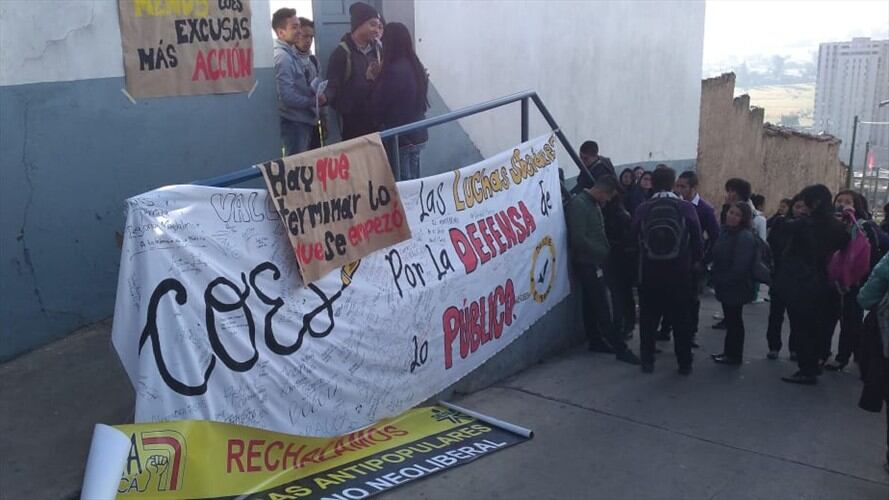 En acuerdos pactados con la dirección nacional del SENA, les prometieron tener recursos mínimos para finales de agosto. Foto: La W