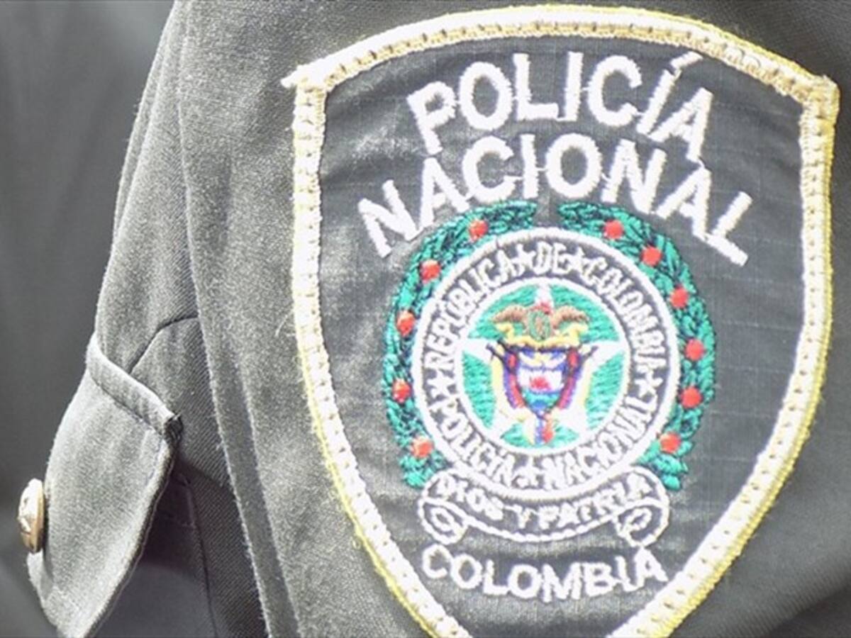Piden investigar supuesto exceso de la fuerza de policías contra un joven en Tunja