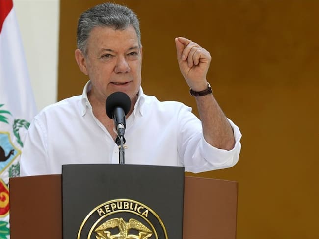 Juan Manuel Santos dijo que la Biblia es más poderosa que la Constitución. Foto: Getty Images