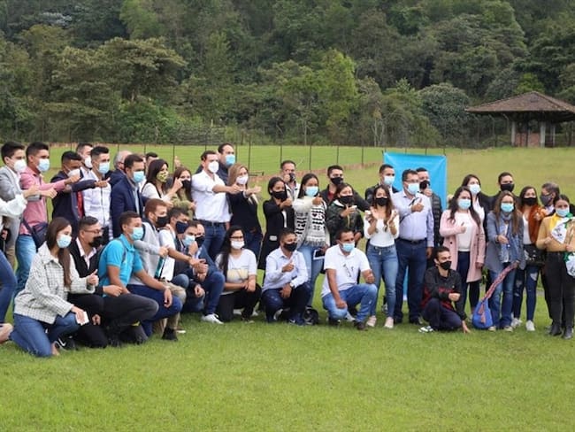 En Colombia y Caldas fue firmado el Primer Pacto Regional de la Juventud. Foto: Enviada desde la Gobernación de Caldas.