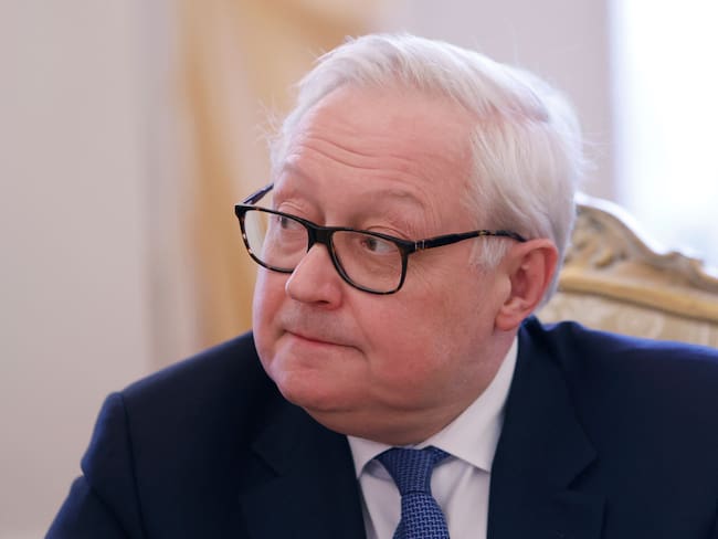 Sergei Ryabkov, ministro de relaciones exteriores de Rusia en 2022. FOTO: MAXIM SHEMETOV / POOL / AFP
