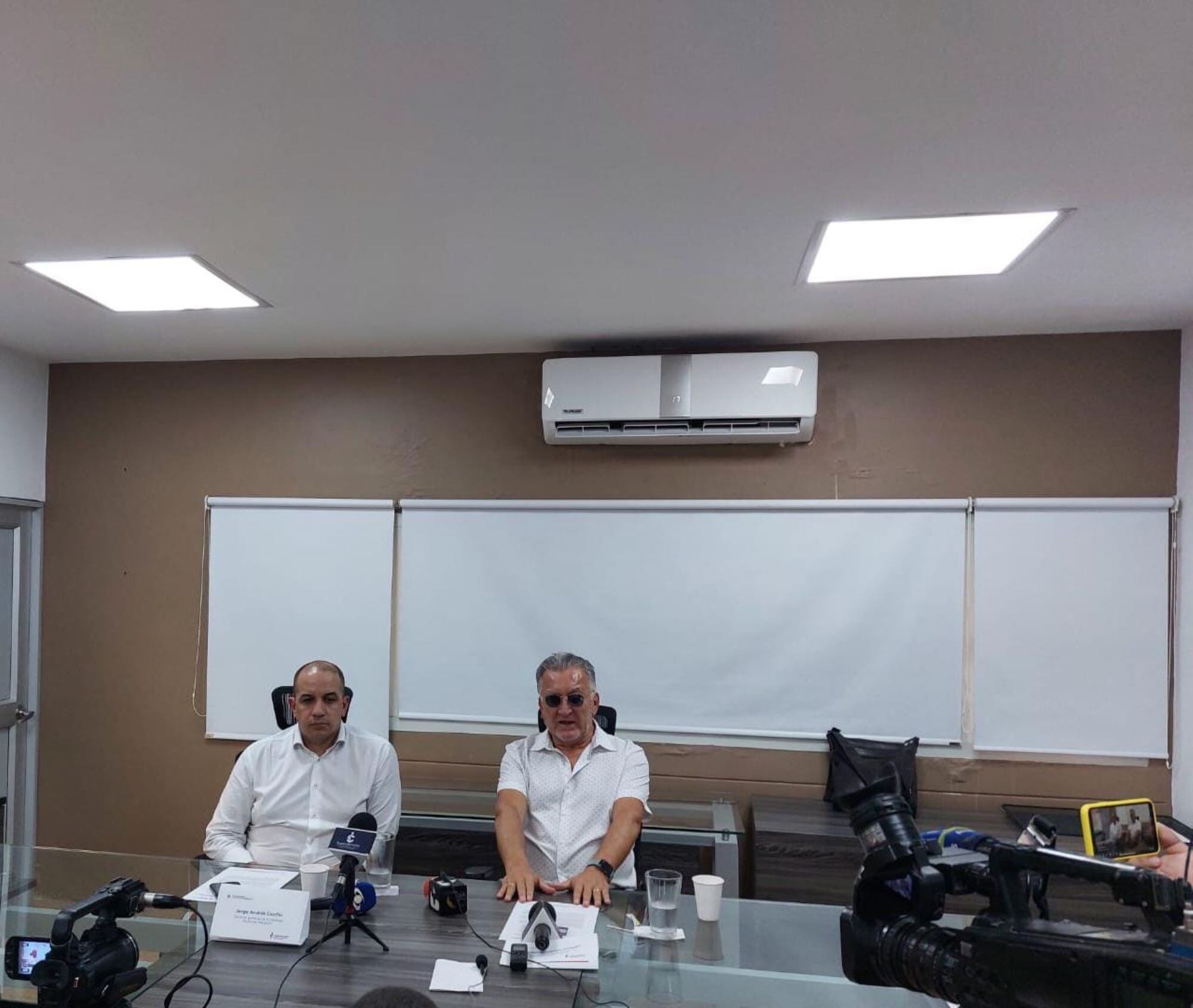 Anuncio del Superintendente de Servicios Públicos Domiciliarios, Dagoberto Quiroga/ Foto: Gissell Campo