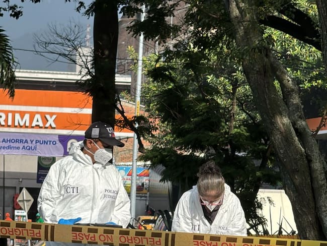 El cuerpo fue trasladado a Medicina Legal, donde se adelanta el proceso de identificación y análisis forense. Foto: Cortesía.