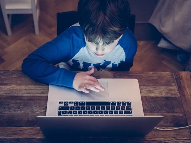 La pc y los smartphones siempre deben estar a la vista: Cantis. Foto: Getty Images