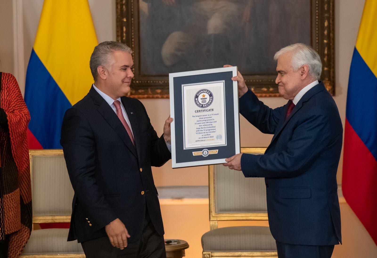 Jorge Barón recibió Récord Guinness por su trayectoria. Foto: Presidencia