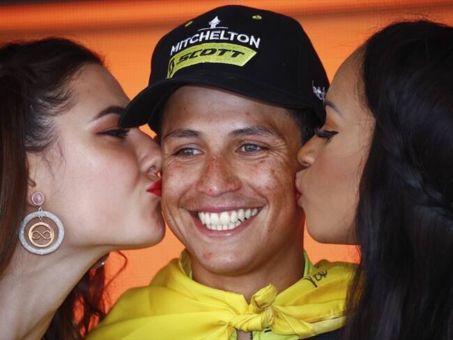 Esteban Chaves gana la estapa 19 del Giro de Italia. Foto: Agencia AFP