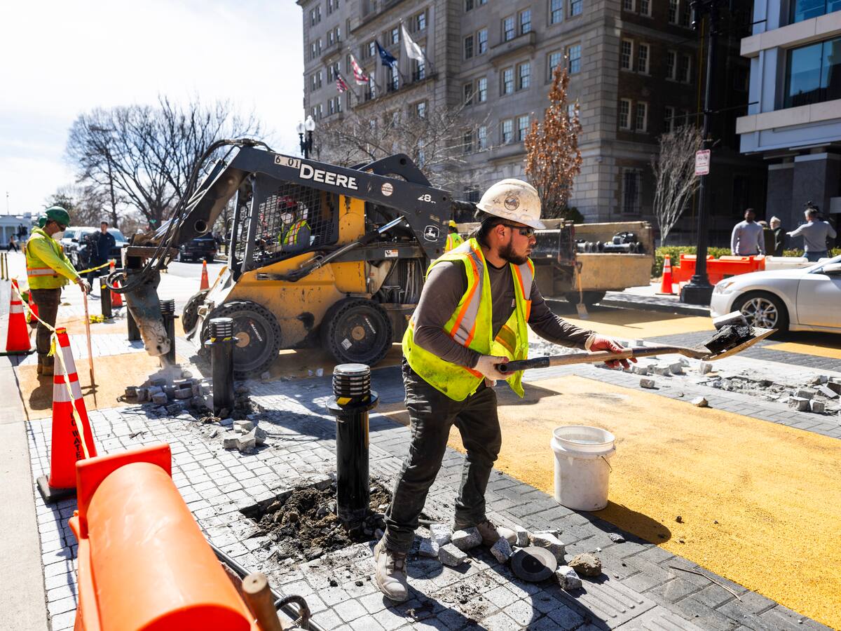 Washington eliminó el mural Black Lives Matter tras las presiones del partido de Donald Trump