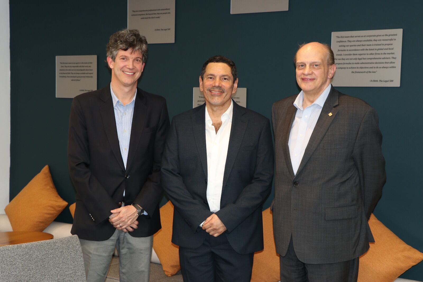 Mauricio Ramírez, presidente de GHL; Héctor Mario Díaz, presidente CEO de Irotama; Adolfo Scheel, director de operaciones de GHL/ Karen Vanegas