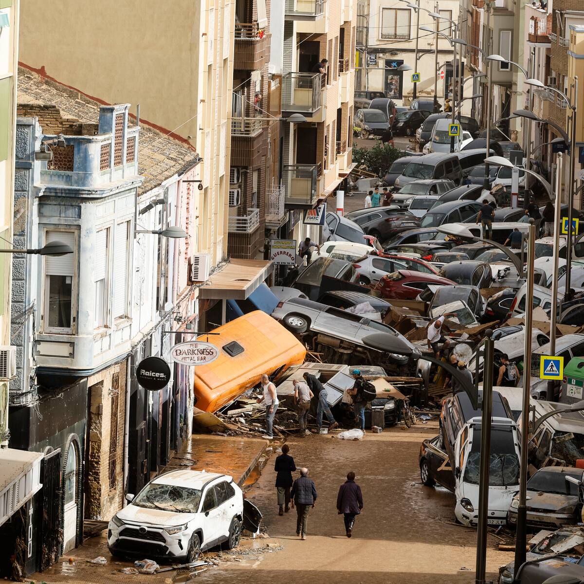 “Arrasó con todo”: testimonio de colombiano que vivió inundaciones en Valencia, España
