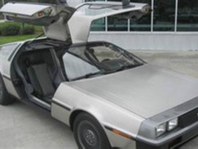 El nuevo DeLorean funciona con baterías recargables y costará unos US$ 90.000. Foto: BBC Mundo.