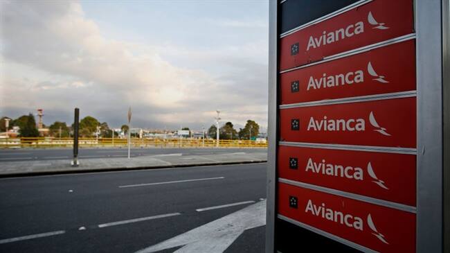 La W conoció la respuesta que entregó el Gobierno Nacional sobre los 15 cuestionamientos al crédito por US$370 millones para Avianca. Foto: Getty Images / LEONARDO MUÑOZ
