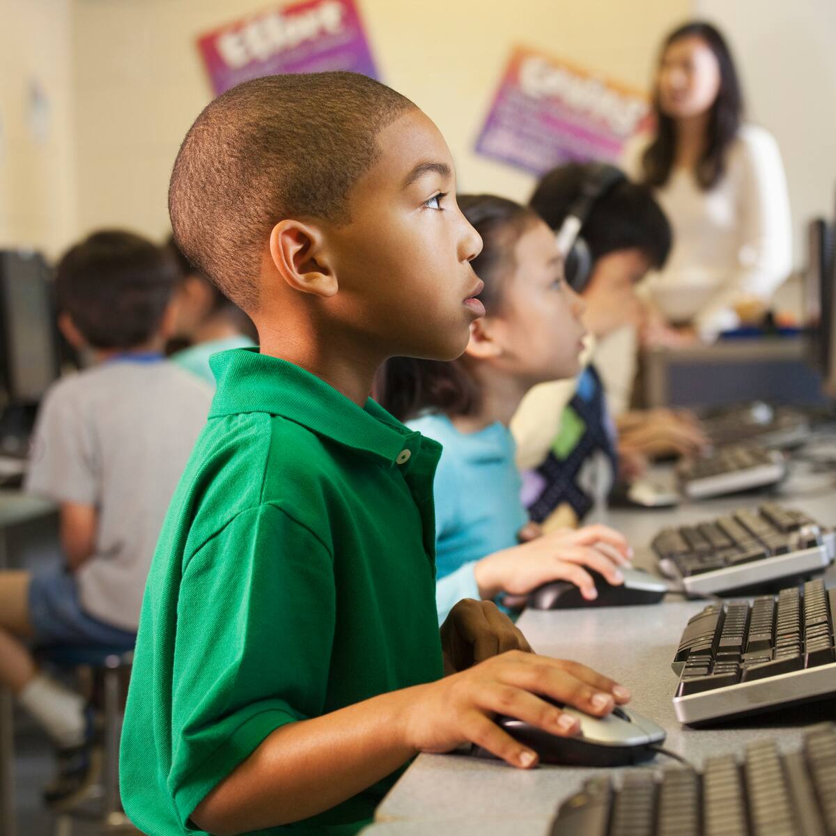 Gobierno garantizó $142.000 millones para incrementar acceso a internet en 5 departamentos