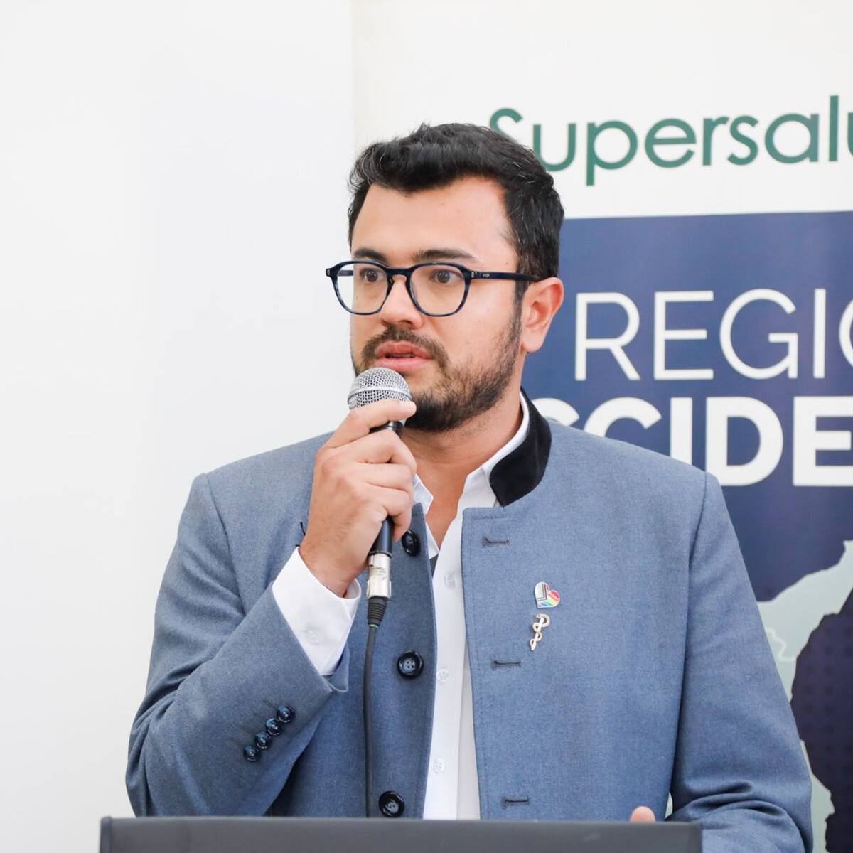 SuperSalud fue citado a control político por circular de reafirmación de género en niños