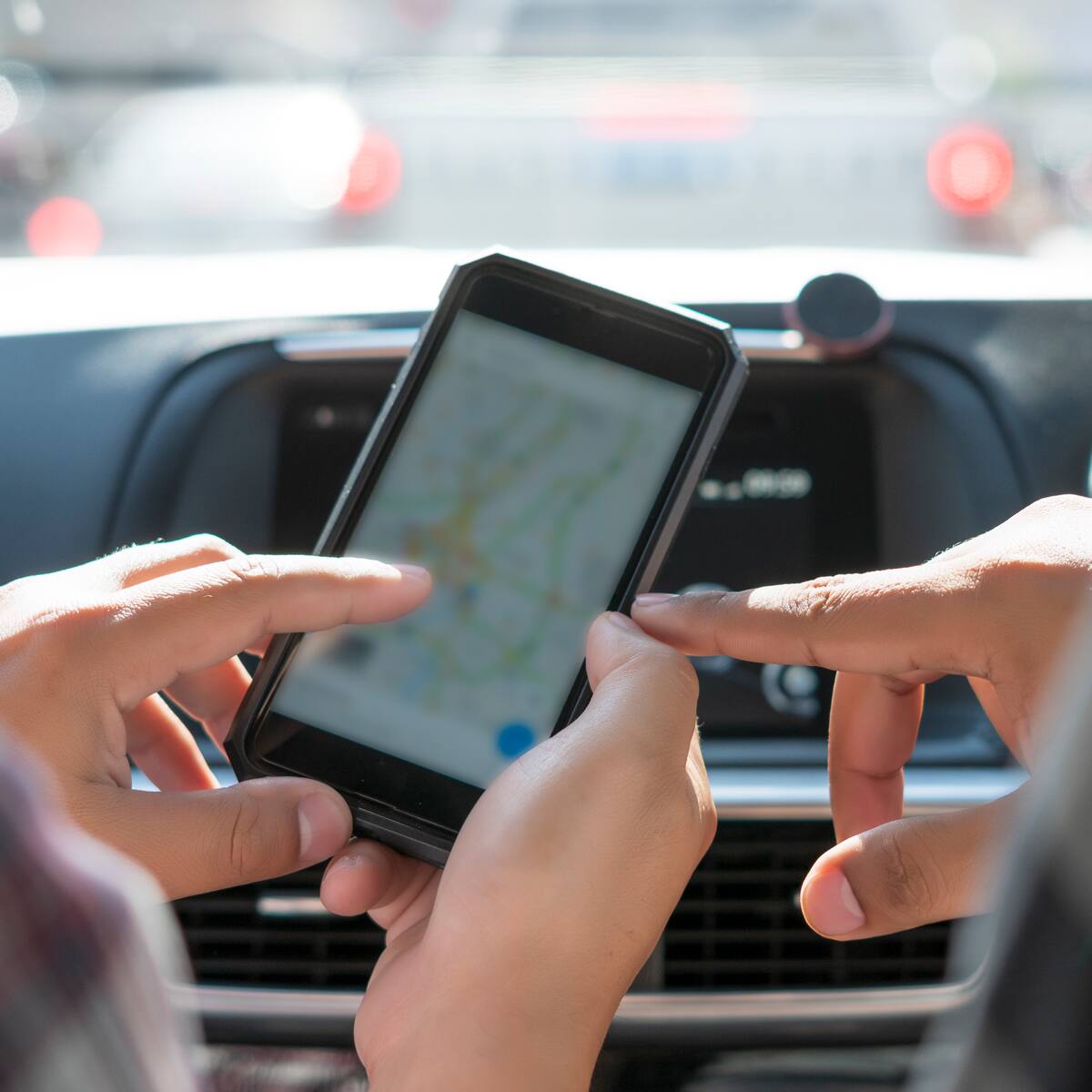¿Qué pasa si activa el Wi-Fi y los datos del celular al tiempo?