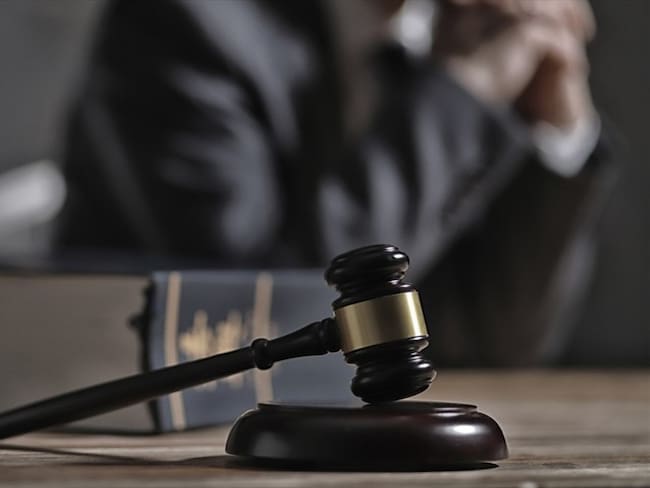 Los abogados piden poder volver a ejercer sus funciones en juzgados y demás instancias.. Foto: Getty Images