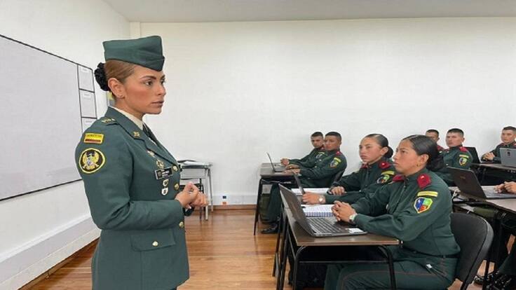 “Un deber cumplido”: primera mujer comandante de compañía en Escuela de Cadetes