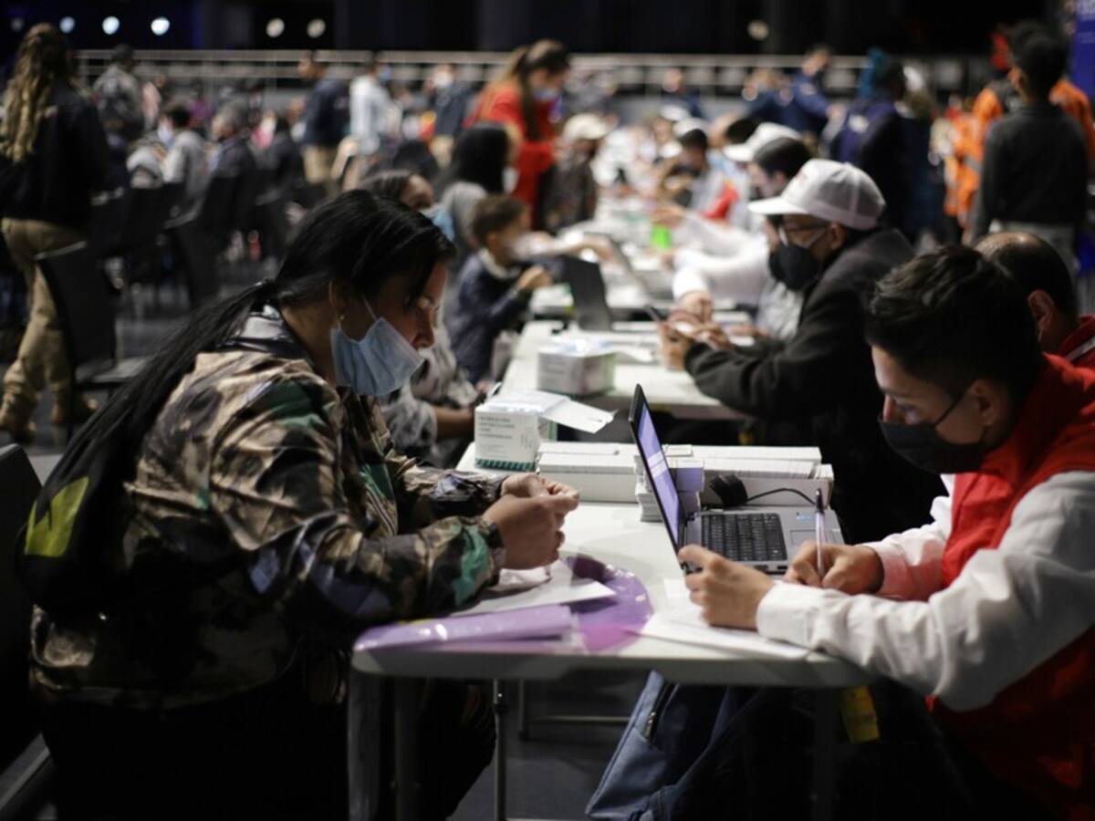 Venezolanos con permiso de permanencia denuncian que no pueden acceder a servicios bancarios