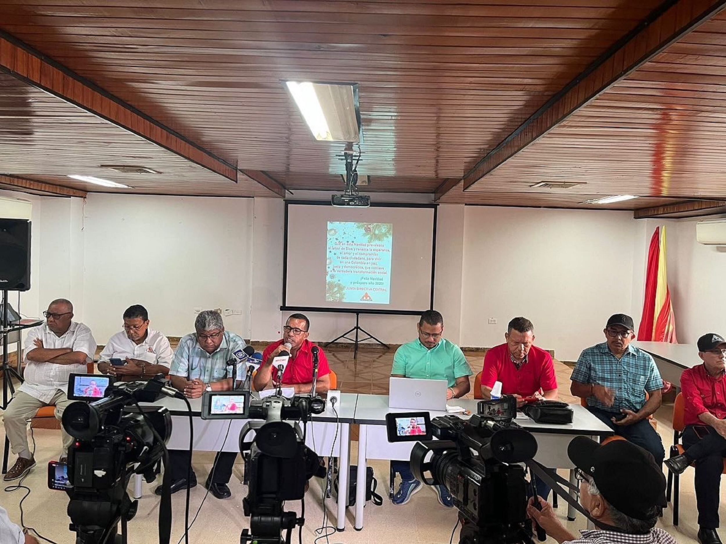 Mesa Directiva Ademacor. Foto: Tomada de Twitter @Ademacor.