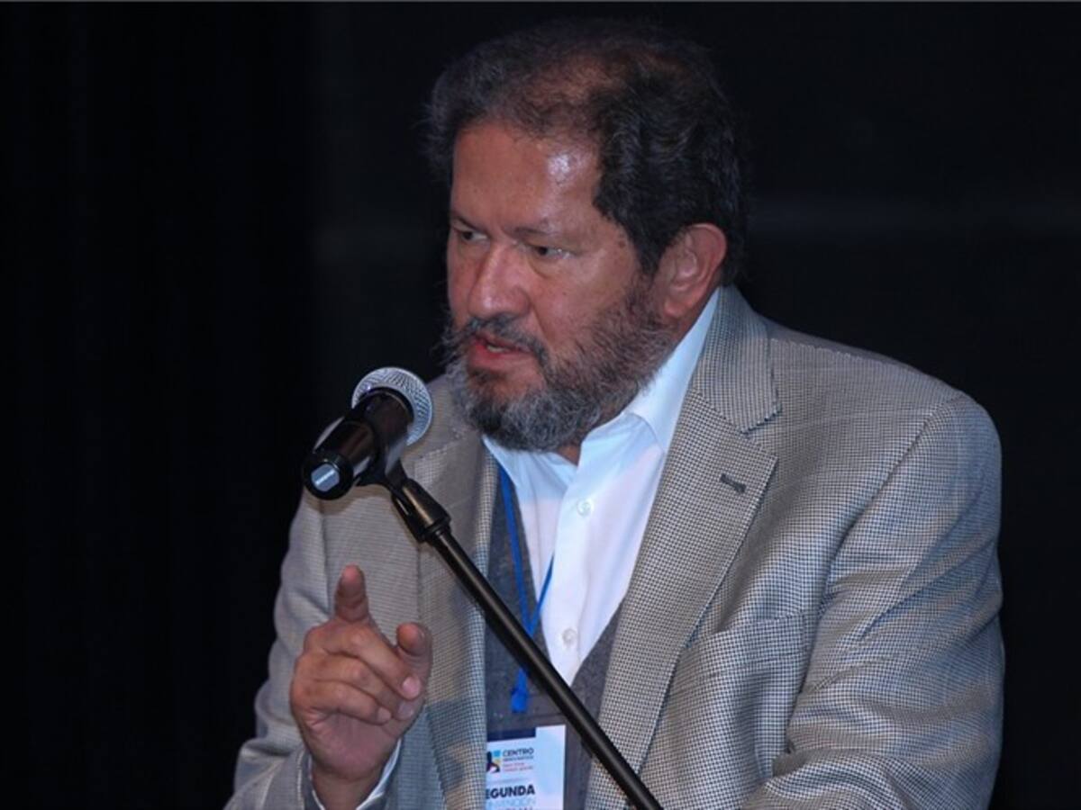 Todos tenemos que ceder: Angelino Garzón, mediador entre Gobierno y comité del paro