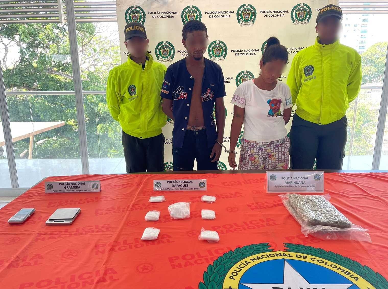 Capturados en Cartagena por expender drogas en entornos escolares | Policía MECAR