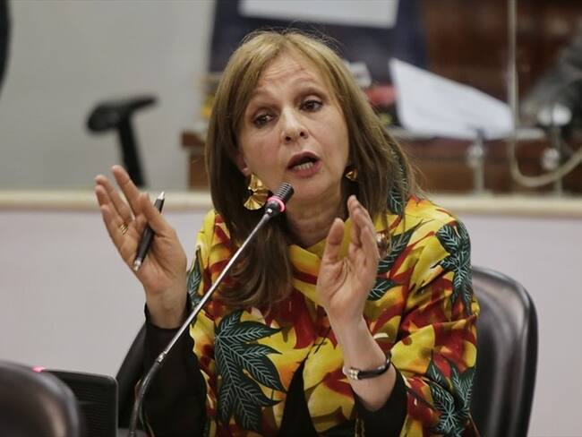 Fuentes le aseguraron a La W que miembros de la Alianza Verde se han acercado a Ángela María Robledo. Foto: Colprensa / ÁLVARO TAVERA