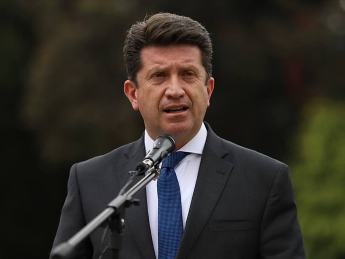 “Proceso de paz en Colombia dejó tres Farc”: Mindefensa