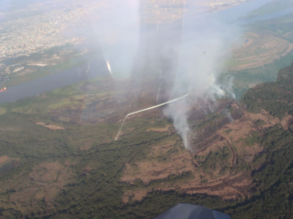 Autoridades ambientales, solicitan apoyo para controlar incendio en Parque Isla Salamanca