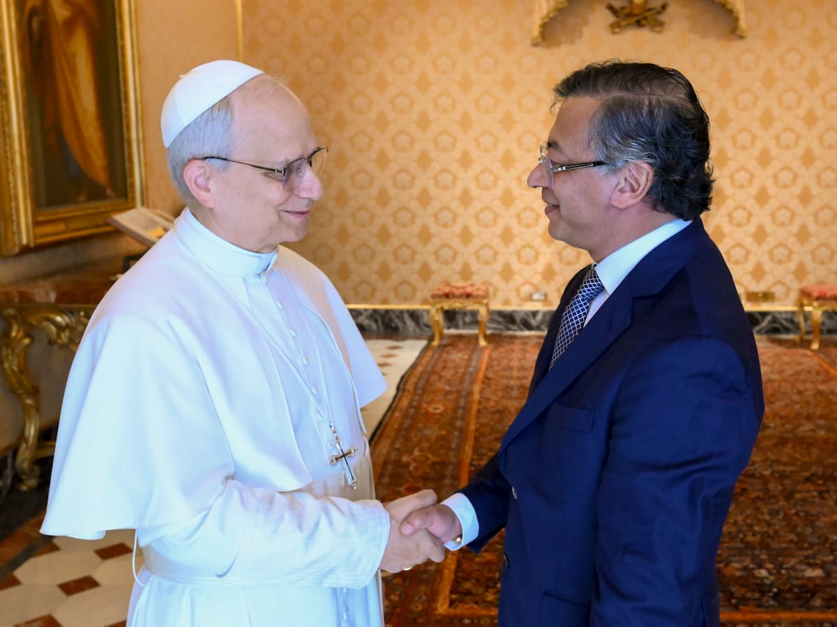 León XIV y Petro dialogaron sobre el proceso de paz, las migraciones y el cambio climático