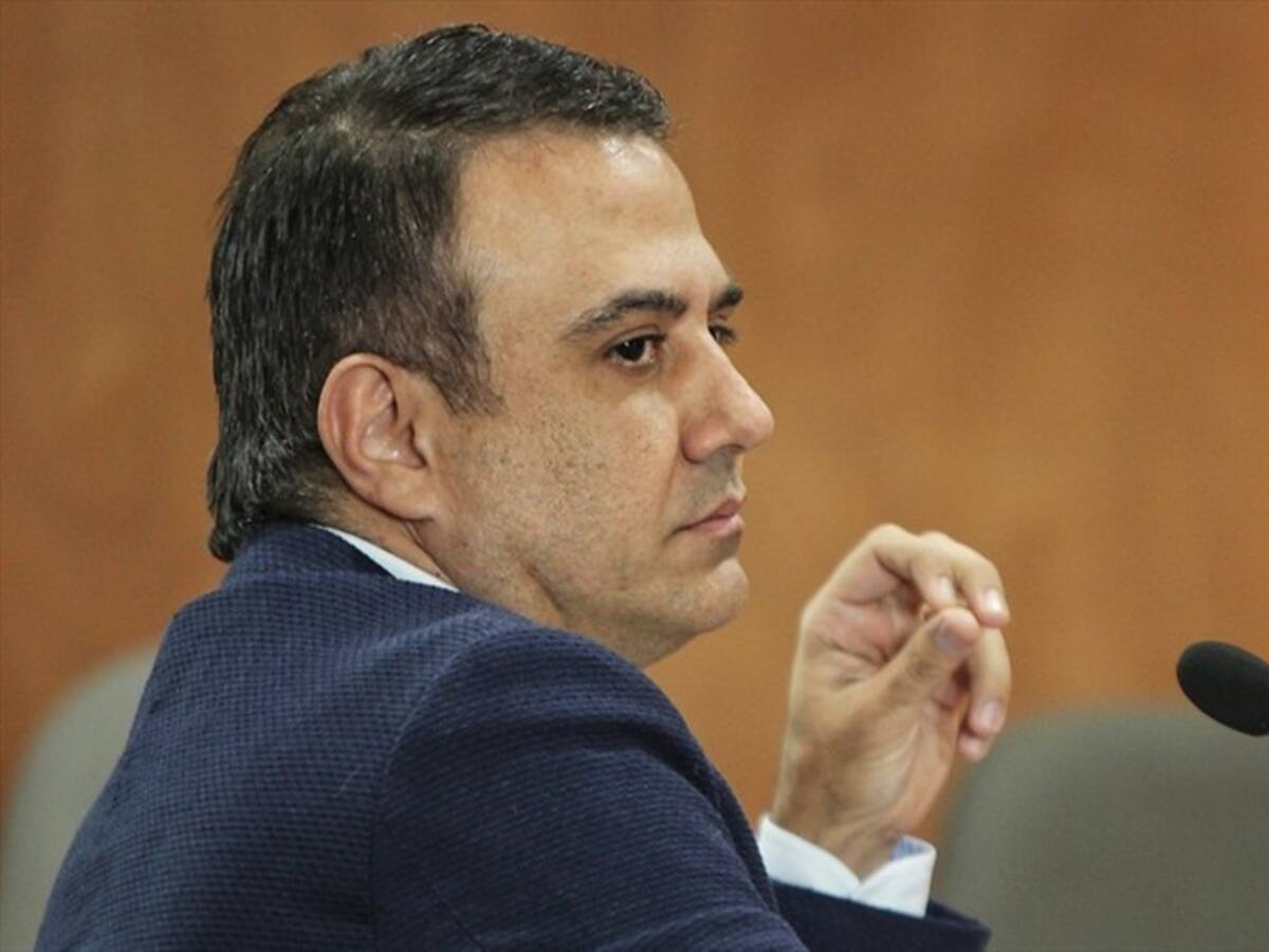 Procuraduría prorroga suspensión al gobernador Edwin Besaile