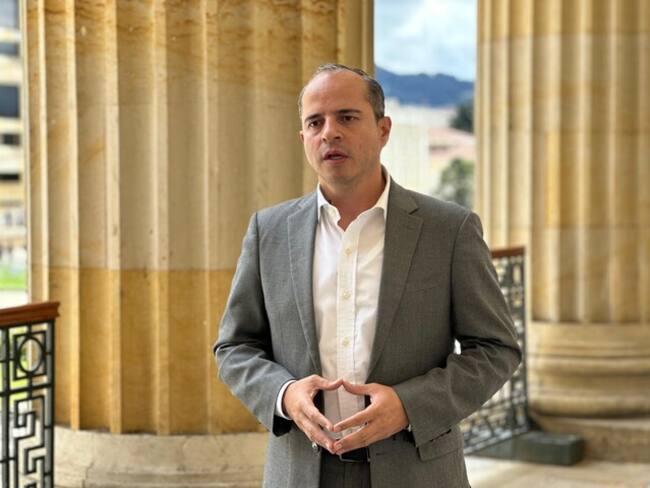 Es lamentable su actitud: representante Juan Espinal sobre Sandra Heredia, juez del caso Uribe