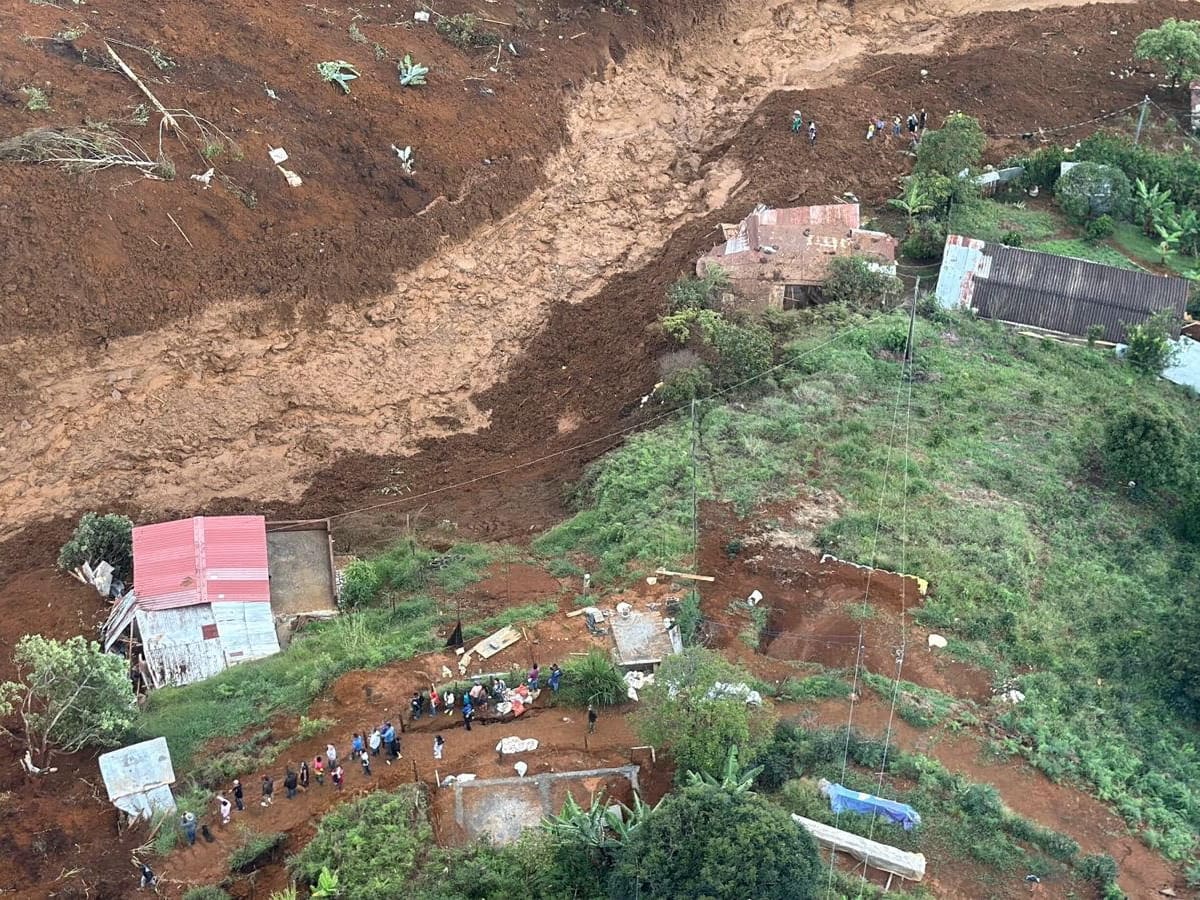 Emergencia por lluvias en Bello, Antioquia, deja ocho muertos y cinco heridos