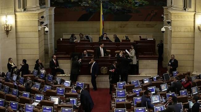 Avanza proyecto que amplía periodo de actuales alcaldes y gobernadores hasta 2022. Foto: Colprensa